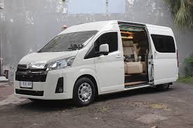 SEWA Hiace President Suites SIDOARJO